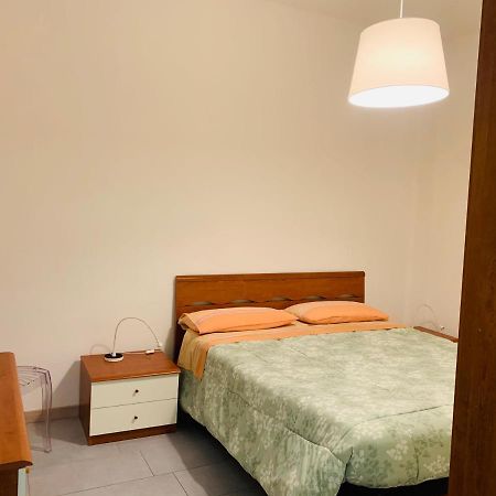 Casa Martina Apartment เวียเรจโจ ภายนอก รูปภาพ