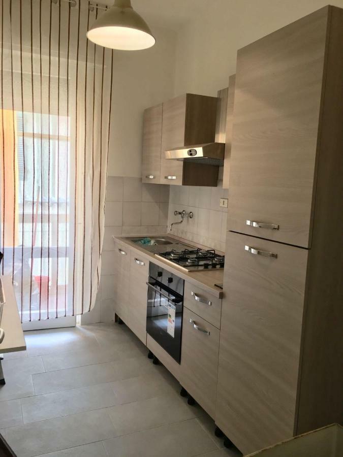 Casa Martina Apartment เวียเรจโจ ภายนอก รูปภาพ